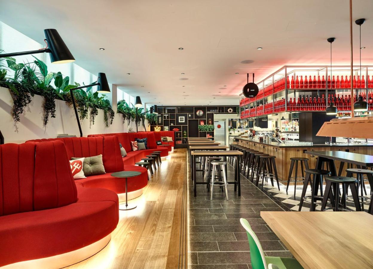 Hotel citizenM London Victoria Station Esterno foto
